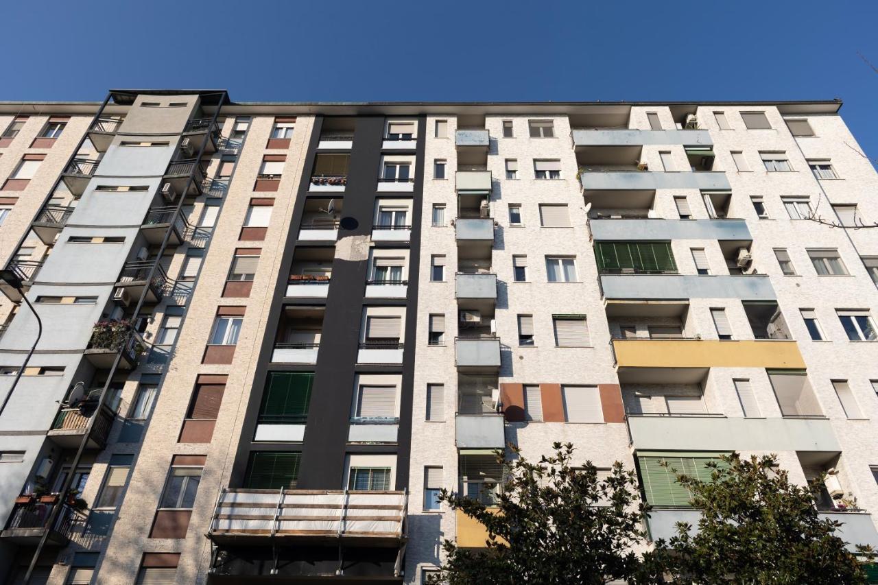 밀라노 Bilocale Moderno Ed Esclusivo 아파트 외부 사진